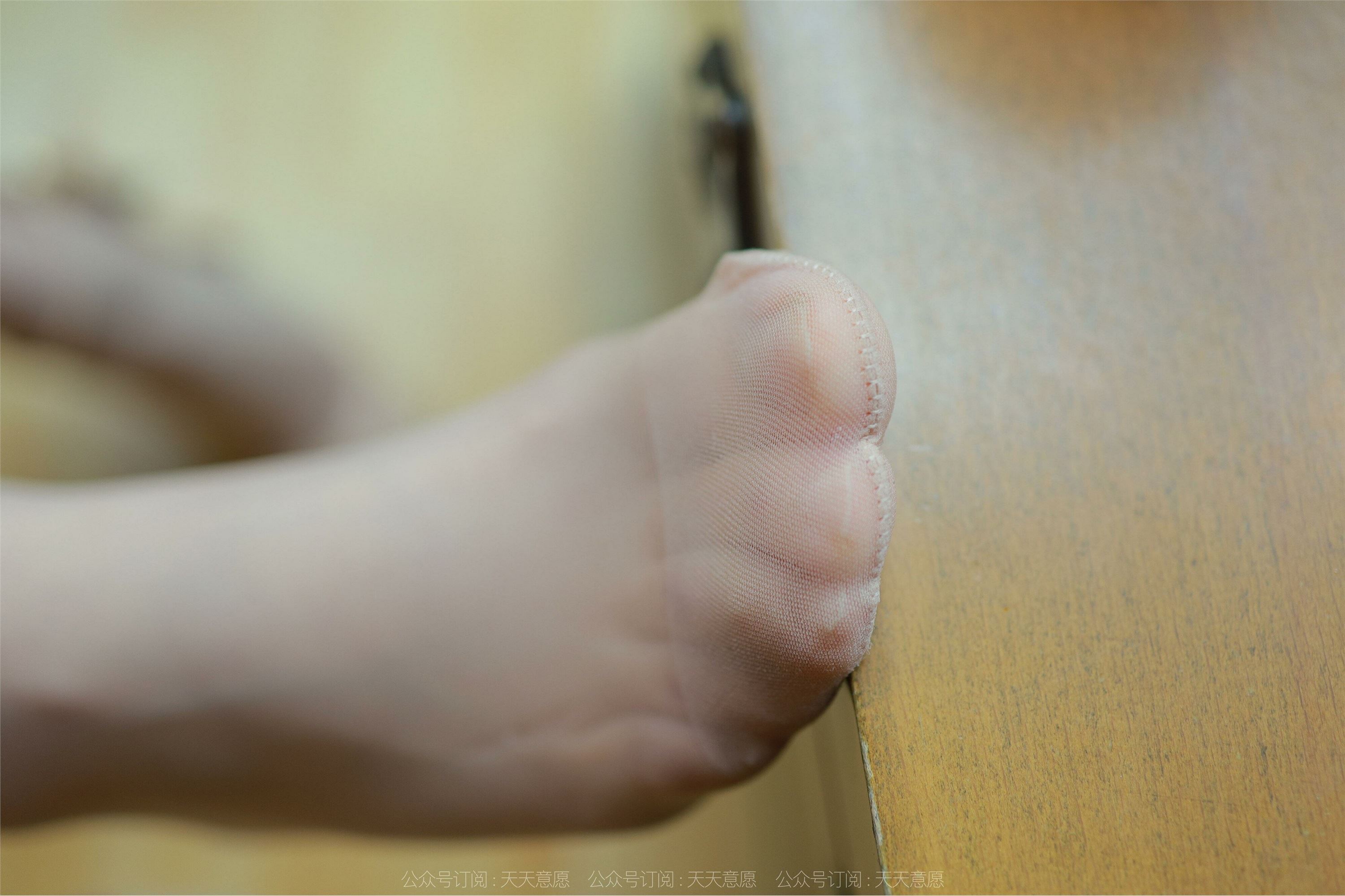 IESS异思趣向  2022.05.05 丝享家 1079：小婕《4月佳人》